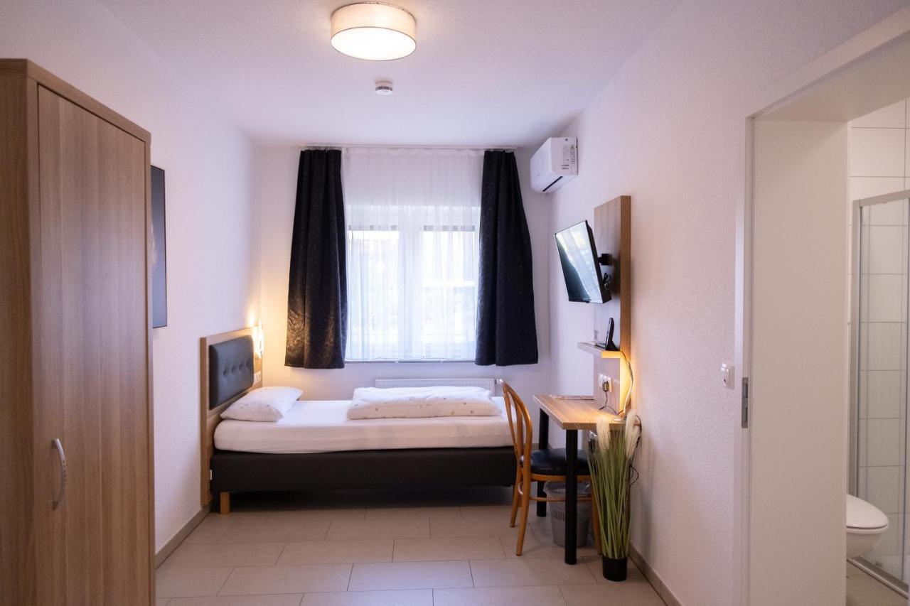 Gap Hotel Langwedel  Kamer foto